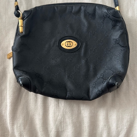 Vintage Gucci Black Leather Shoulder Bag - Picture 5 of 7
